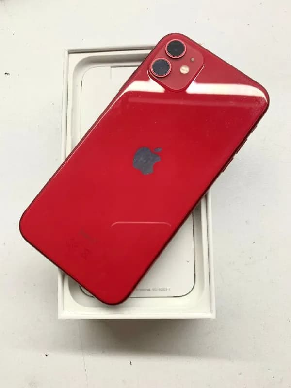 iphone 11, 64gb, red, 83% — Тбилиси — 1 200 ₾