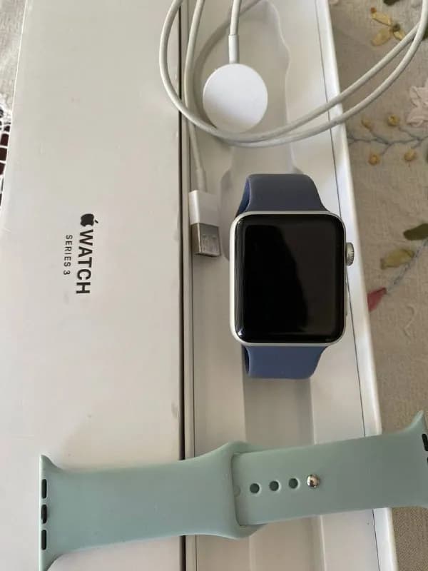 apple watch 3 серия 38 и 42 мм, цены 450 и 520 лари — Тбилиси — 520 ₾
