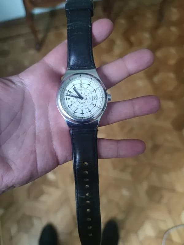 swatch 300 лар — Батуми — 300 ₾