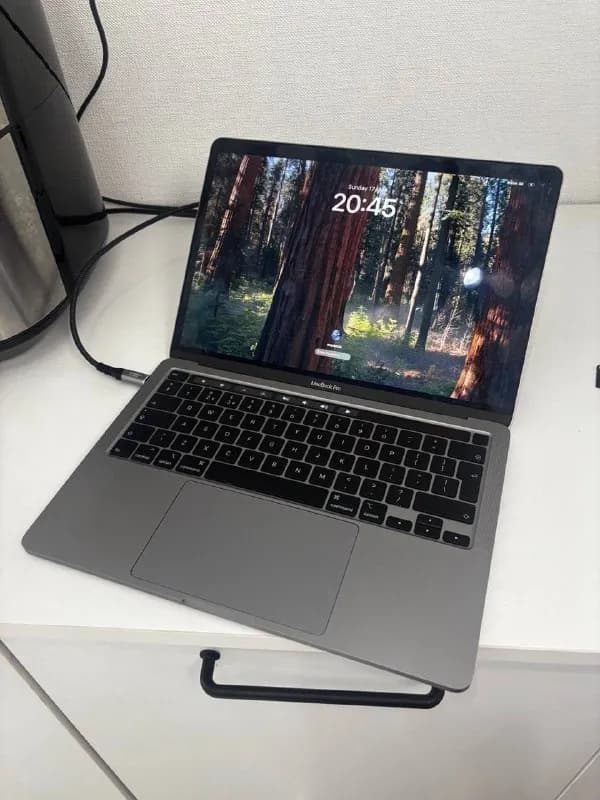 MacBook Pro 13» 2020 — Тбилиси — 1 000 ₾