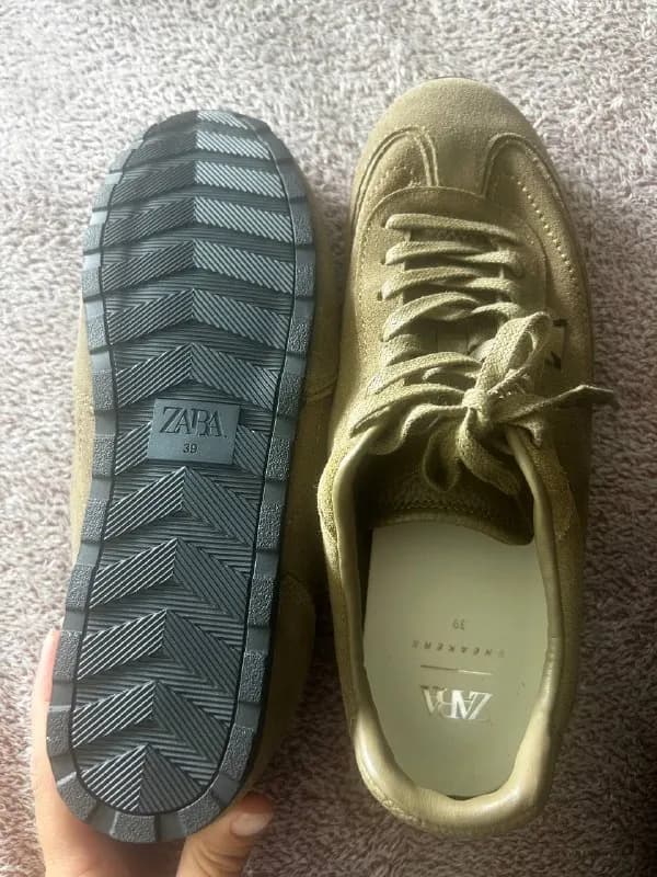 ZARA Sneakers — Батуми — 105 ₾