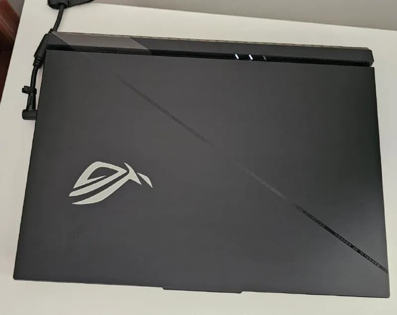 asus rog strix scar 18 — Батуми — 7 000 ₾