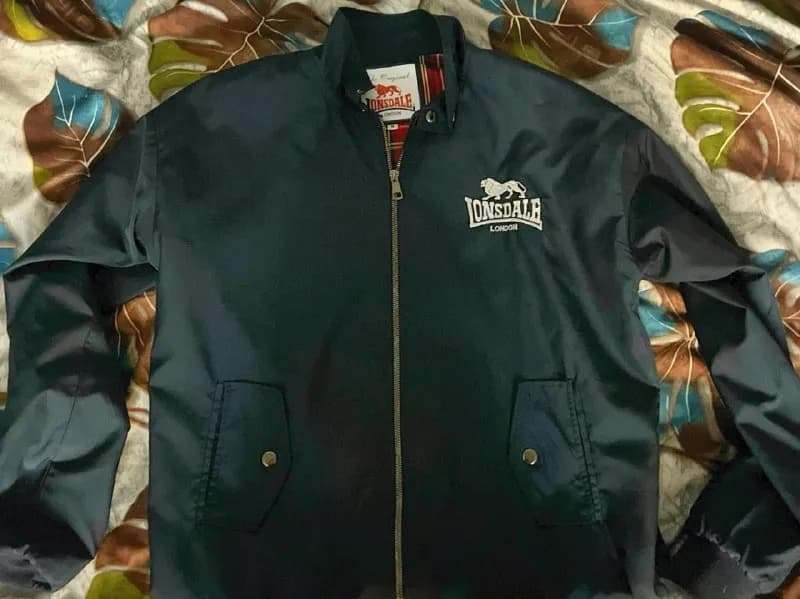 Lonsdale — Батуми — 80 ₾