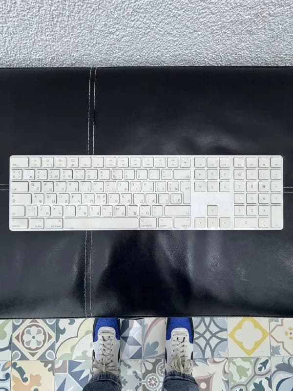 Apple Magic Keyboard (Lightning) — Батуми — 200 ₾