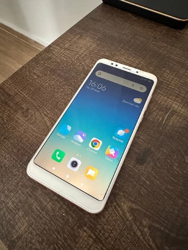 Xiaomi Redmi 5 Plus 4/64GB (Rose Gold) ПРОДАНО — Батуми — 60 ₾