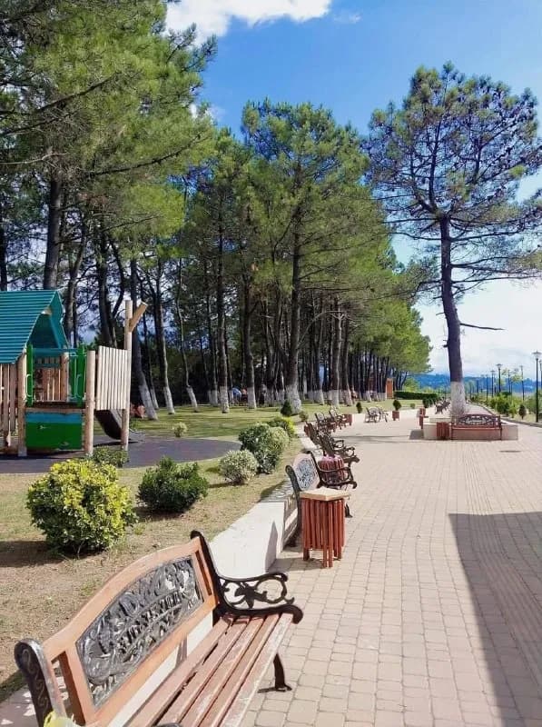 1 линия от моря, 3 этаж, на 4 чел, ул тамар мепе 2, цена 100 лари в день, 🔥🔥🔥🔥☎️[телефон] — Батуми — 100 ₾
