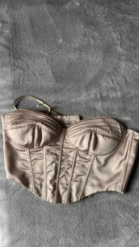 1. Корсет Cher17 — Тбилиси — 20 ₾