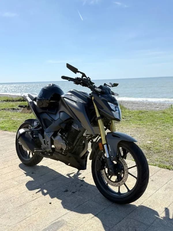 Honda Cb300f 2023 — Батуми — 3 150 $