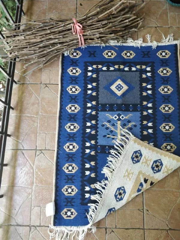 60×90×1 წონა 250 გრ — Тбилиси — 27 ₾