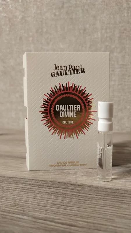 Jean Paul Gaultier, 1 лари — Батуми — 1 ₾
