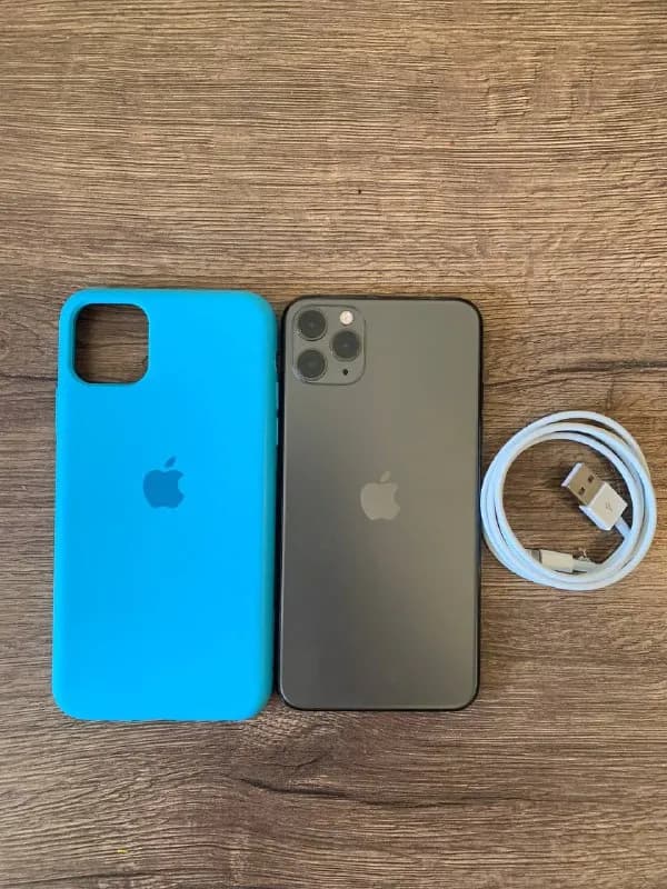 iPhone 11 Pro Max 64gb — Тбилиси — 1 600 ₾