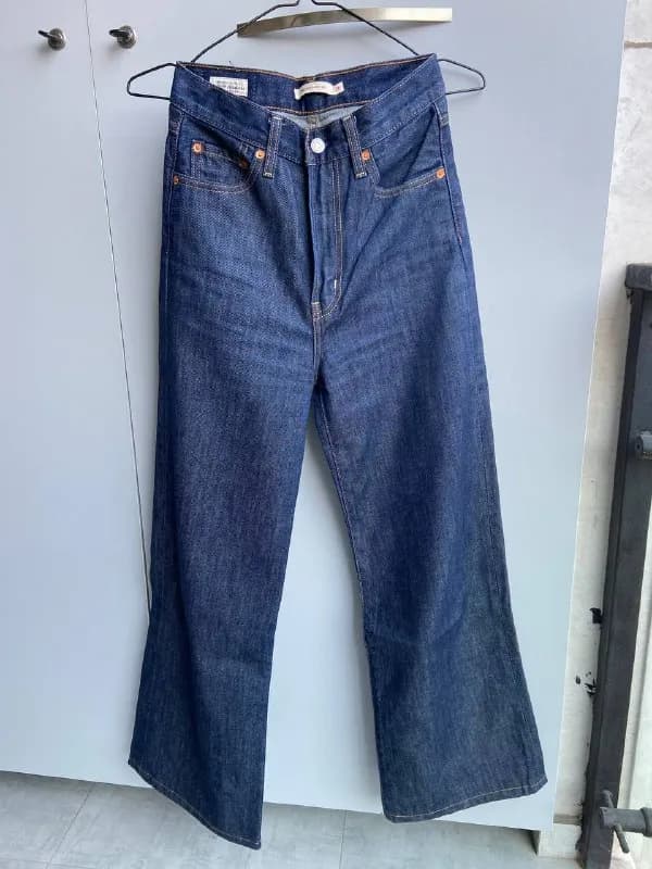 Levi’s Ribcage — Тбилиси — 400 ₾
