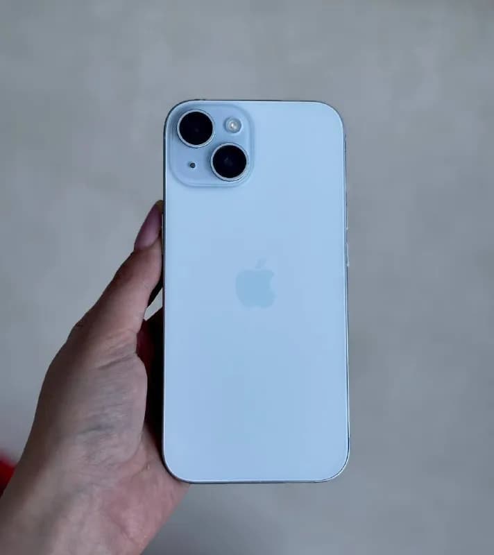 iPhone 15 🔥 — Батуми — 1 200 ₾