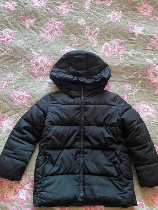 GAP 30 лари. размер 4-5 лет — Тбилиси — 30 ₾