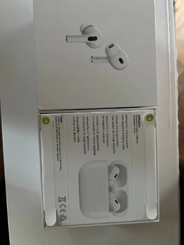 AirPods Pro 2 — 850 лари — Тбилиси — 850 ₾