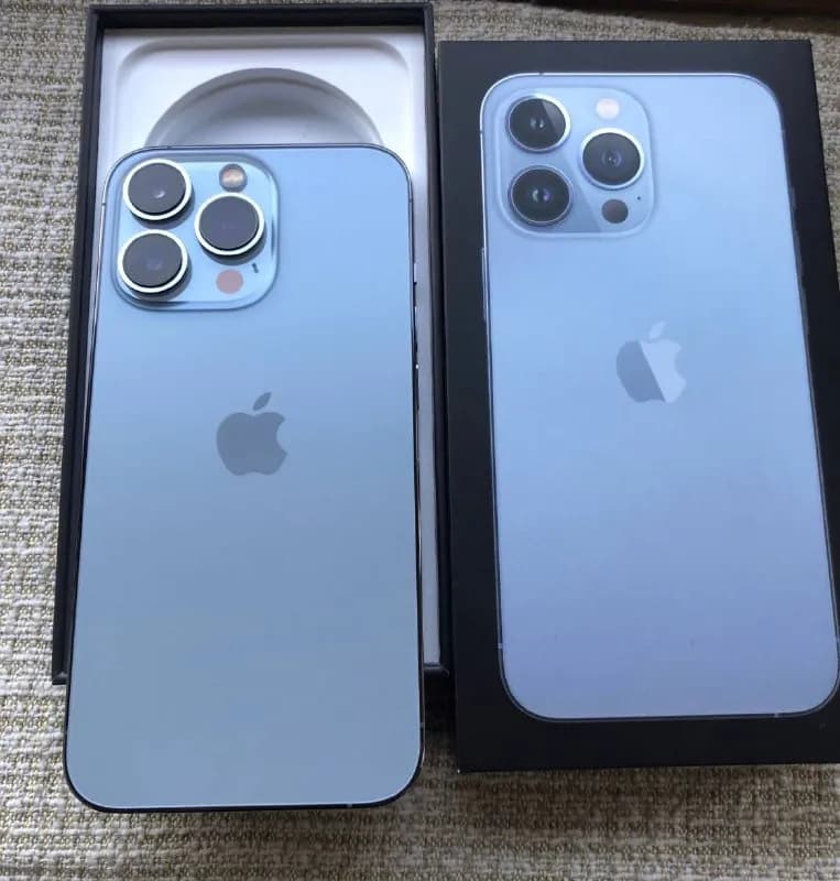 iPhone 13 Pro 128Gb sim free в идеальном новом состоянии Батарея 100% без царапин и сколов экран под — Тбилиси — 900 ₾