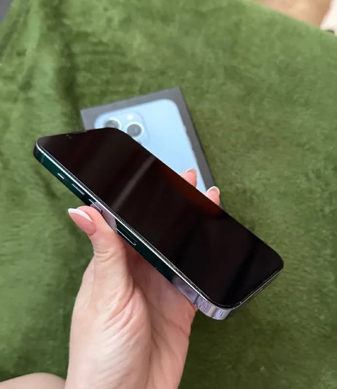 IPhone 13 Pro 512GB. В идеальном состоянии, наклеено стекло, без царапин. Куплен в конце декабря. Це — Тбилиси — 3 000 ₾