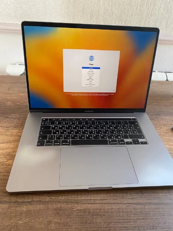 MacBook Pro 16 2019, Intel Core i7, RAM 16 ГБ, SSD 512 ГБ, SpaceGray. — Тбилиси — 1 700 $