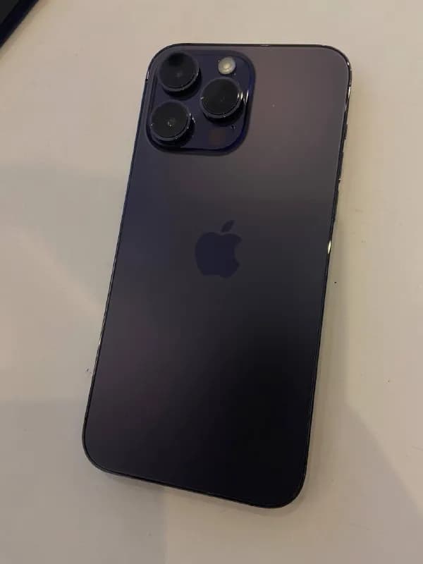 14 Pro Max 256gb Purple — Батуми — 1 100 ₾