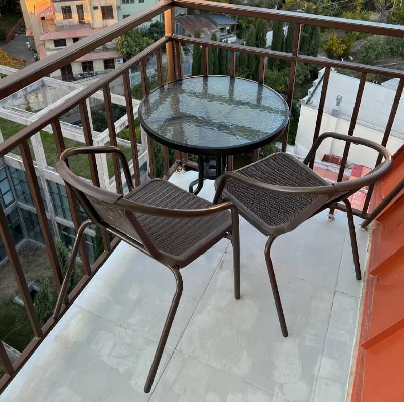150 лари комплект Стол 60 см и 2 стула — Тбилиси — 150 ₾