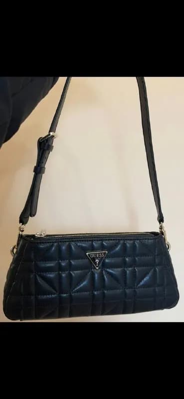 Guess оригинал 190 лари — Батуми — 190 ₾