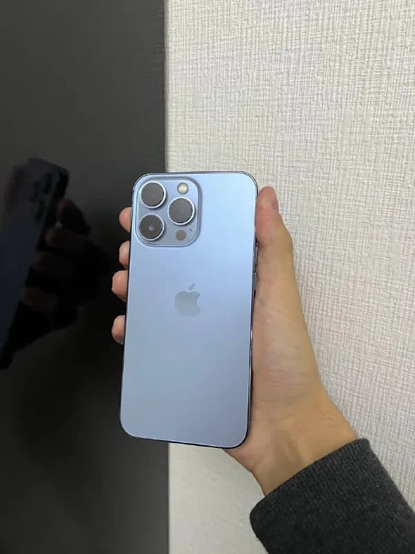 iPhone 13Pro — Тбилиси — 2599 ₾
