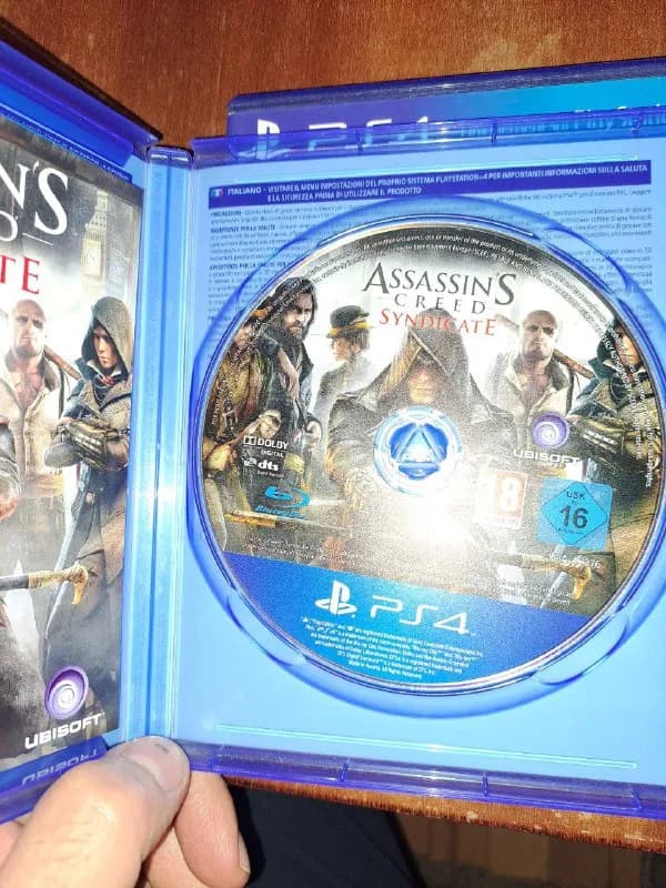 PlayStation 4 PRO в идеальном состоянии, не забанена, не взламывалась, последнее ПО. Покупалась на — Тбилиси — 150 ₾