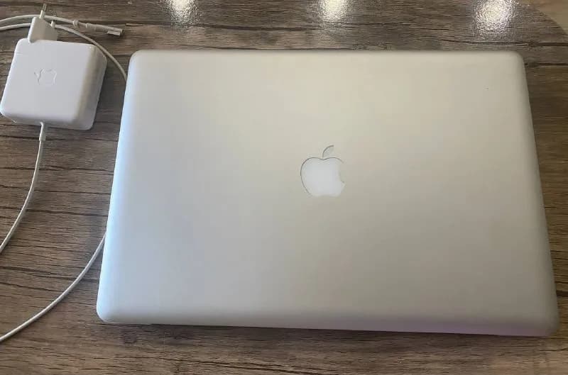 MacBook Pro 15 (2010) — Батуми — 300 ₾
