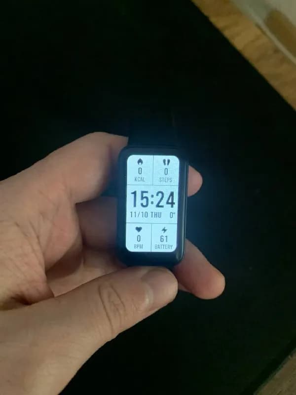 1. Redmi Smart Band Pro — состояние идеальное, царапин нет, после недели пользования понял что не н — Тбилиси — 90 ₾