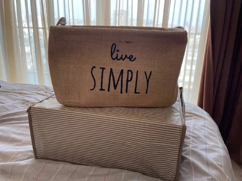 Live Simply — 50 lari. — Тбилиси — 50 ₾