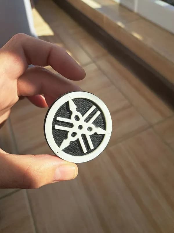 3d печати, стоимость 1 лари за грамм изделия. Доступны пластики PETG, PLA, TPU, цвета чёрный и белый — Тбилиси — 1 ₾