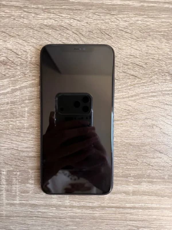 Iphone 11 pro max 256 гб📱 — Батуми — 600 ₾