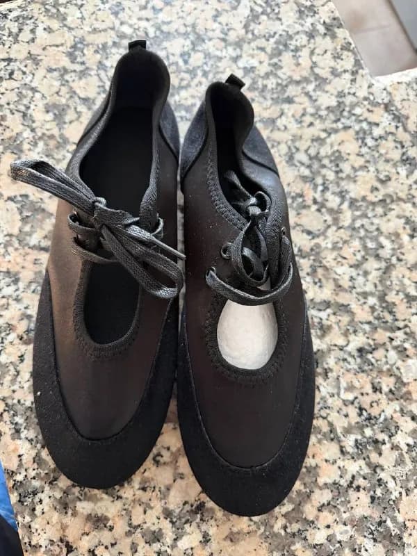 Savsem novi, 41 razmer, jenski krasivi, 80 lari. — Батуми — 80 ₾