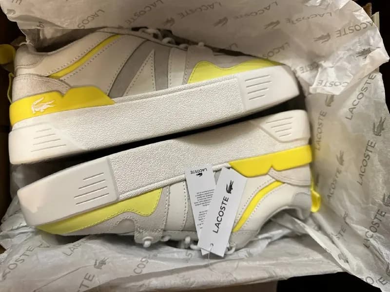 Lacoste, заказывала с США, ошиблась с размером приехали большие) Покупала за 450 — Тбилиси — 350 ₾