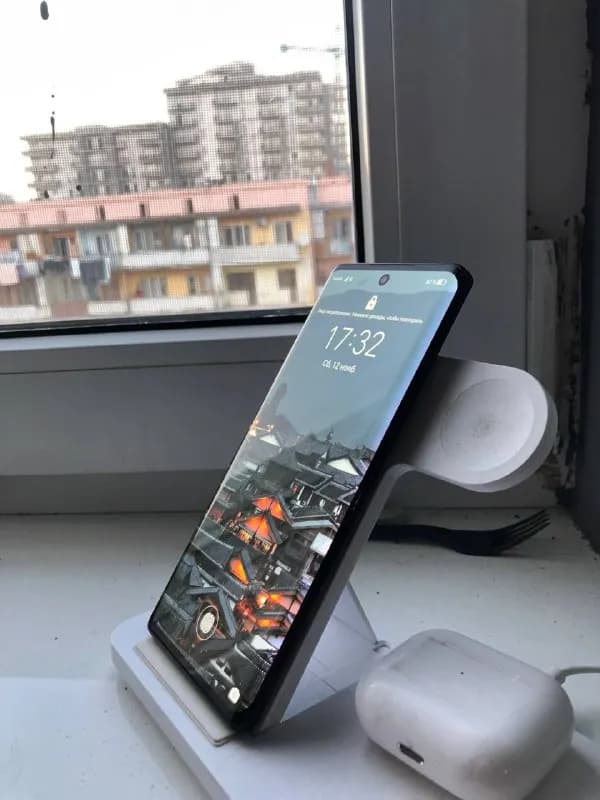 Honor 50 6/128 в хорошем состоянии, в ремонте никогда не был, носился в чехле. В комплекте телефон, — Тбилиси — 1 500 ₾