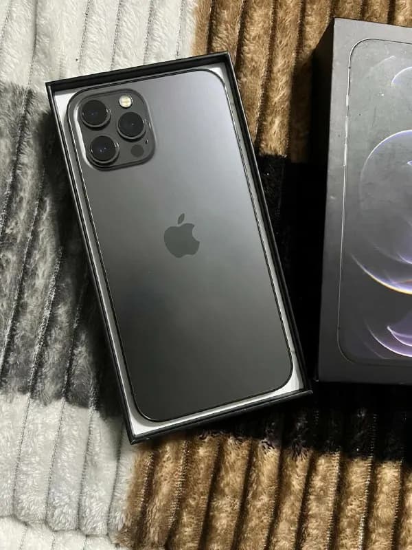 Iphone 12 Pro MAX, в идеальном состоянии, как технически так и визуально. — Тбилиси — 2350 ₾