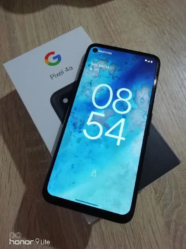 Google pixel, отличная камера, шустрый процессор snapdragon 730G, компатный корпус и OLED дисплей 5.81 — Тбилиси — 200 ₾