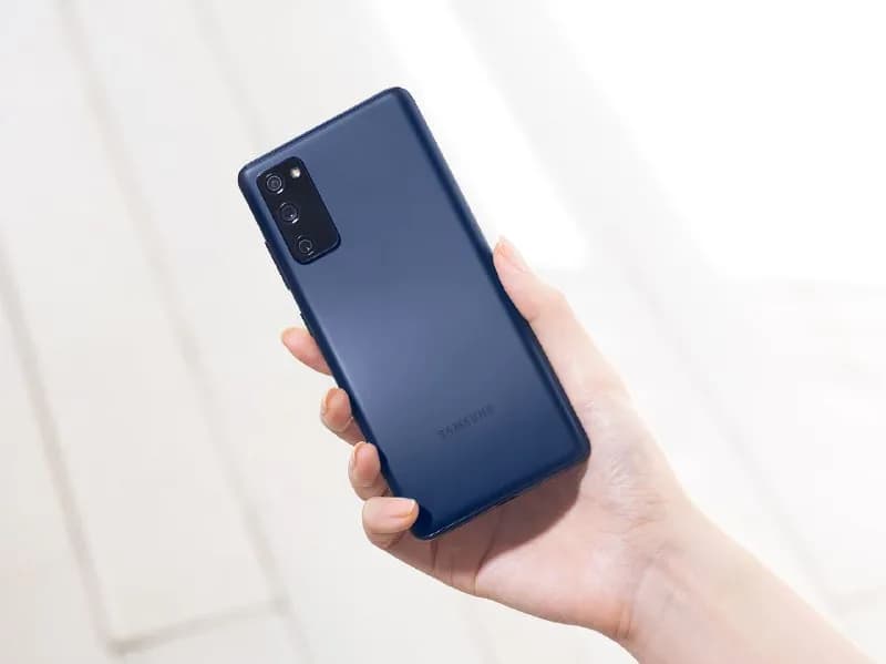 Samsung s20fe 6/128 gb. Как новый без царапин 900 лари — Тбилиси — 900 ₾