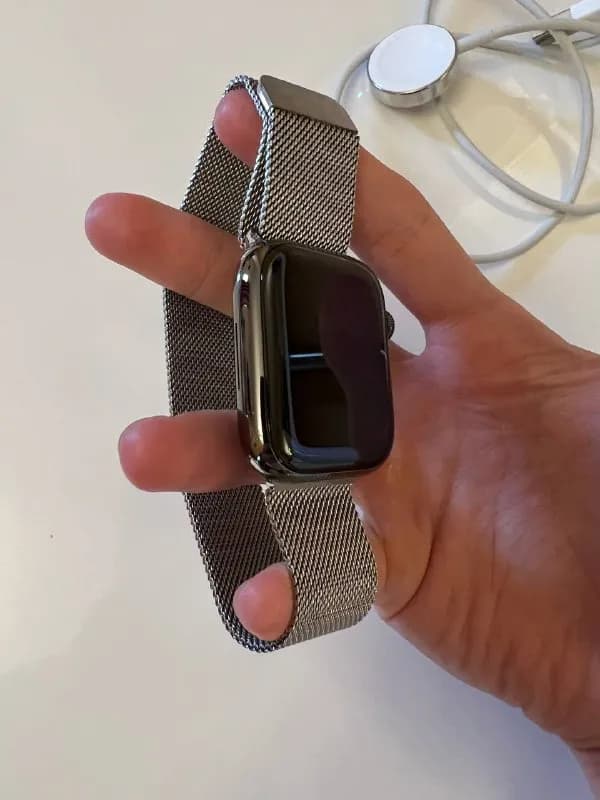 Apple Watch 7 45 mm Stainless Steel Graphite — Тбилиси — 1 300 ₾