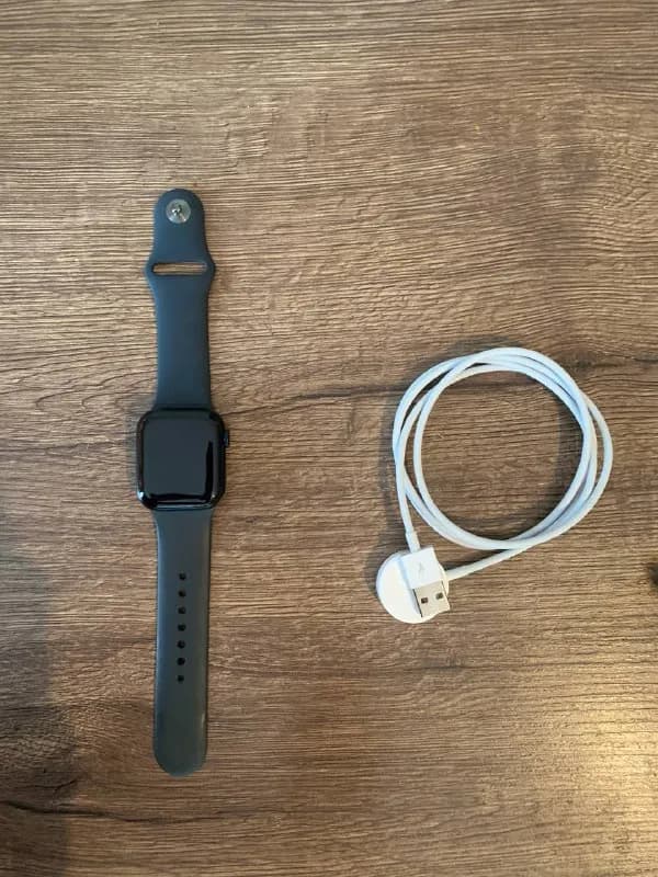 Apple Watch 7 41 мм — Тбилиси — 750 ₾
