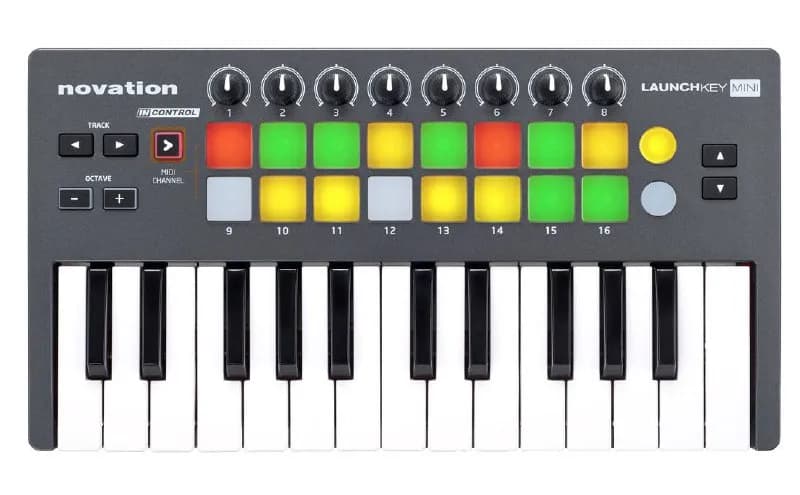 Novation Launchkey Mini MK1 — Тбилиси — 130 $