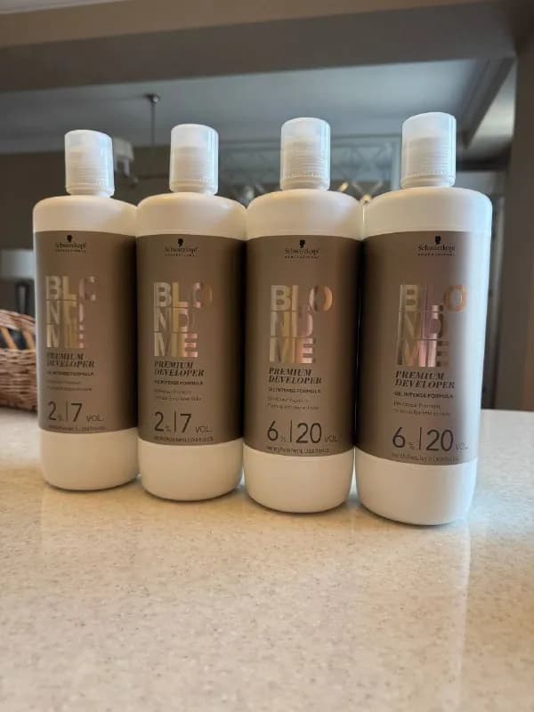 2% и 6% Schwarzkopf BLONDME — Тбилиси — 15 ₾