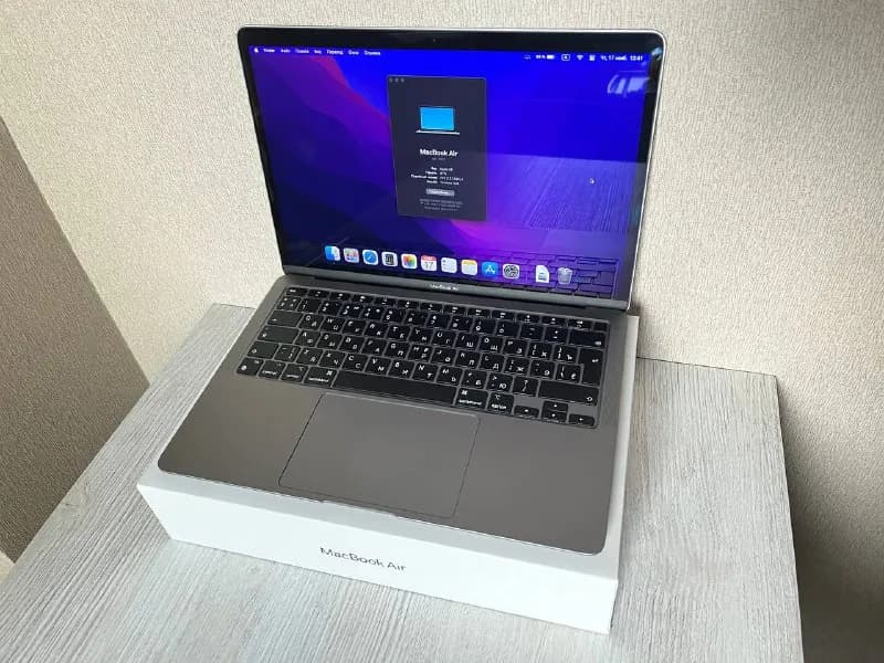 MacBook Air M[телефон]/256Gb. — Тбилиси — 3400 ₾