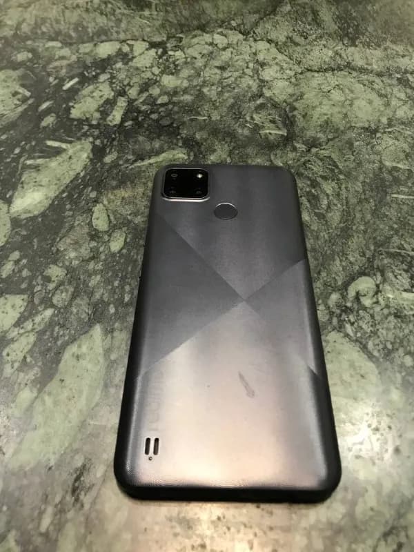 Realme C21 3gb /32gb (серый) в идеальном состоянии, без царапин на экране, но без коробки, по — Тбилиси — 250 ₾
