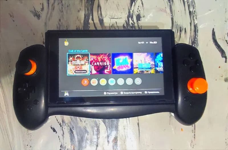 Nintendo Switch rev v.2 с удобным, кастомным геймпадом (вибрация и гироскоп работают, удобные и эрго — Тбилиси — 550 ₾