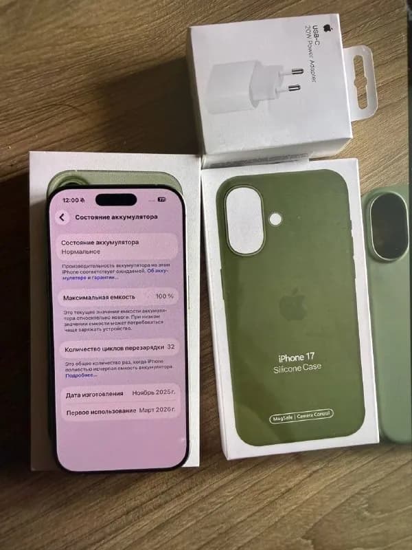 iPhone 17 на 256гб в прекрасном зеленом цвете:) Sim+eSim, пользовалась примерно месяц. Состояние нов — Батуми