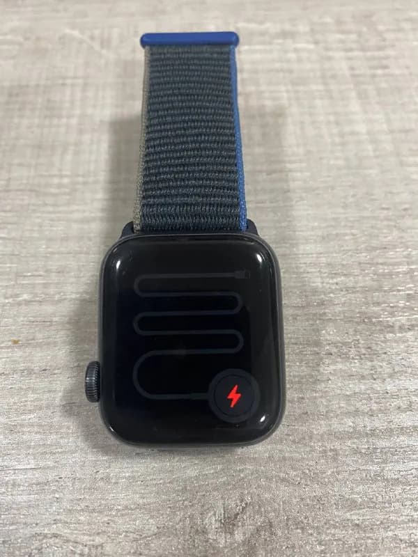 Apple Watch — Тбилиси — 900 ₾