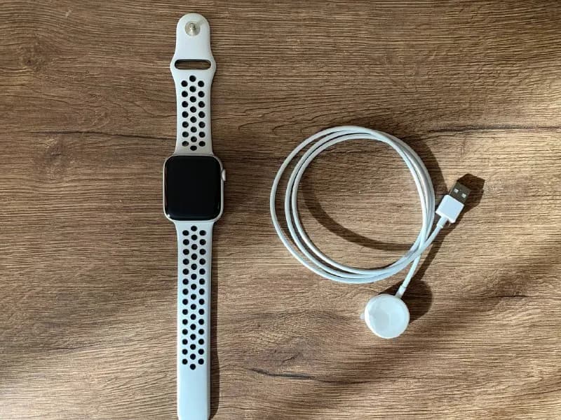 Apple Watch 4 44 mm nike — Тбилиси — 450 ₾