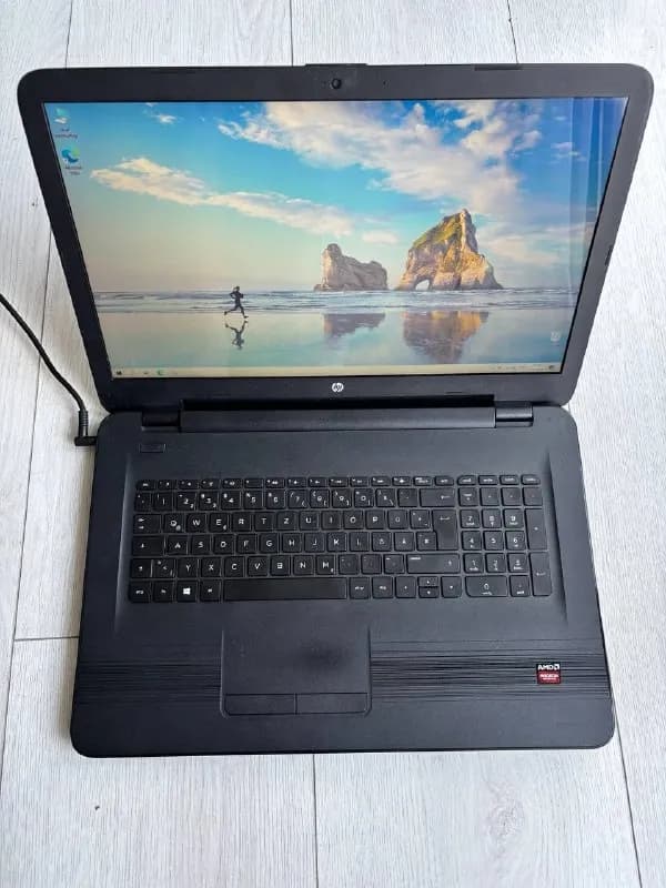 HP экран 17’’, модель 17-y017ng в отличном состоянии. Amd A6-7310 4 ядра, память 8 ГБ, диск 1 ТБ, ви — Батуми — 490 ₾