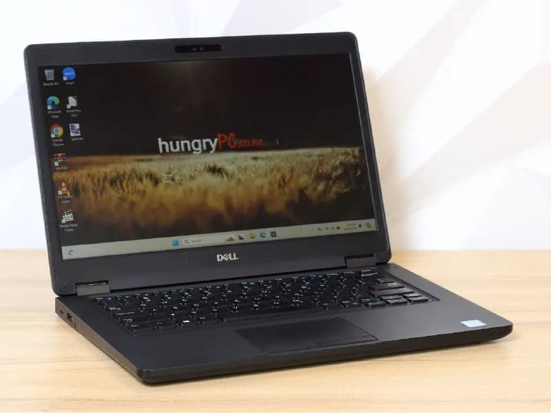 DELL 8/256gb i-5 модель 5490 отличное состояние — Батуми — 490 ₾